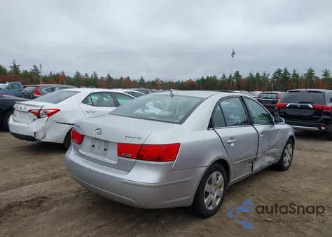 2009 Hyundai Sonata Gls z USA, uszkodzony, nr VIN 5NPET46C99H467570